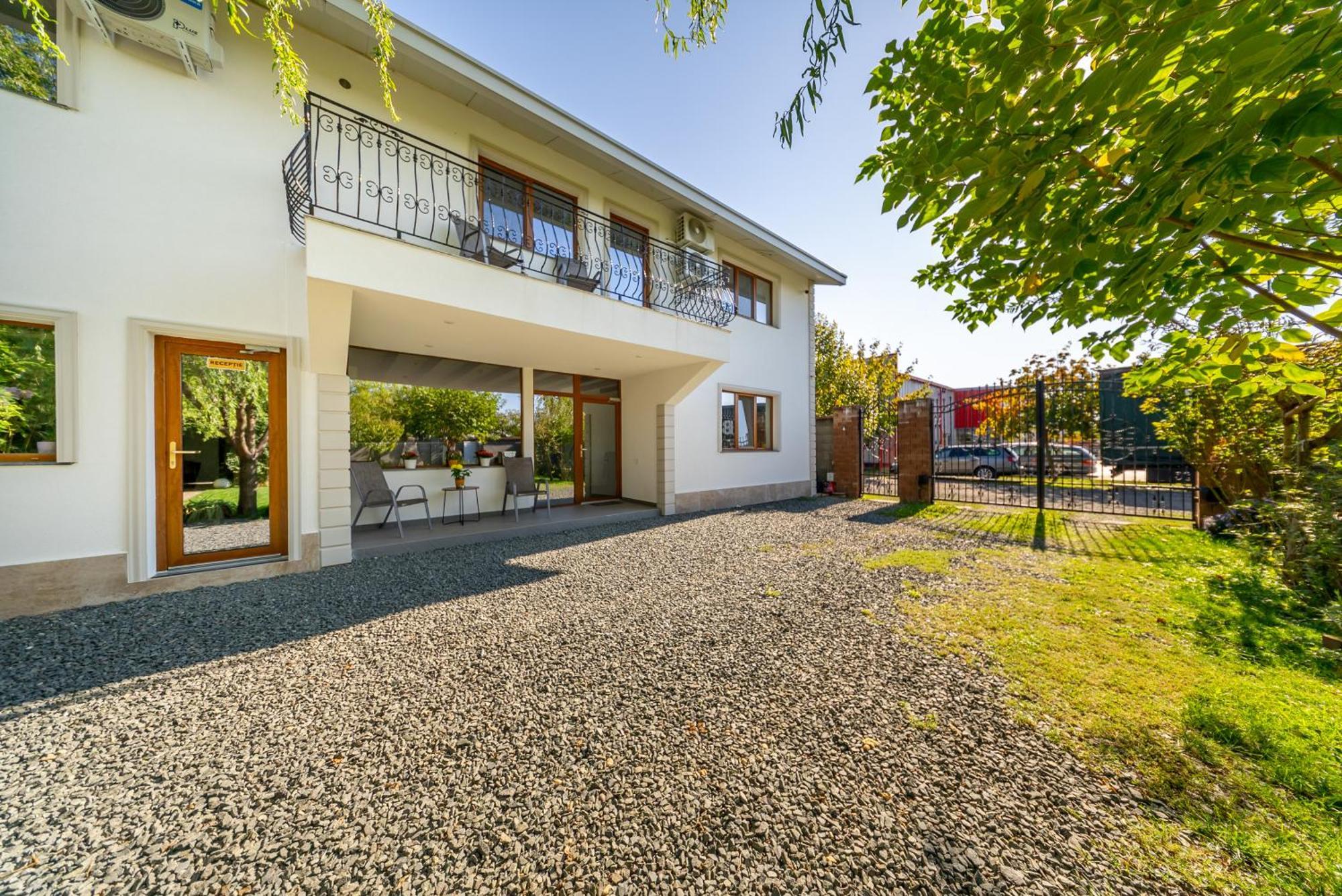 Apartmán La Casa Blanca Vladimirescu Exteriér fotografie